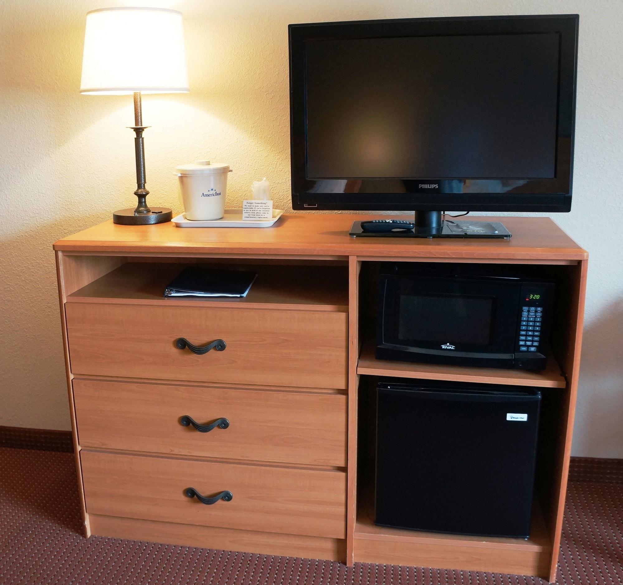 Americinn By Wyndham Anamosa Esterno foto